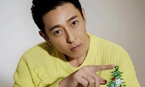 香港著名男演员吕颂贤危重住院，身形极瘦引争议，妻子怒斥素食影响