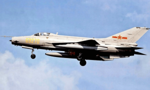 让中国感到恐惧？印度国产神机正式交付，性能强大到能稳赢歼-7