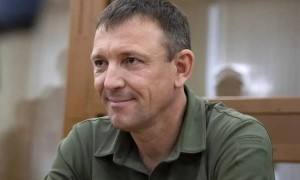 俄副防长贪40亿想戴罪立功？普京大手一挥：去当突击队和乌军拼命