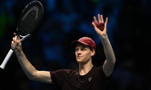 又双叒叕是“辛卡决”！ATP总决赛男单决赛：阿卡VS辛纳