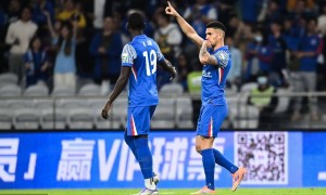 保留悬念！中超-路易斯开场闪击 申花1-0新鹏城升至第2