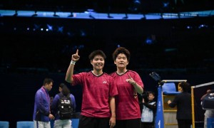 全运会羽毛球：王祉怡逆转陈雨菲夺冠创历史 雅思组合金牌谢幕