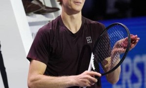 原创 
            欧洲室内赛季开门红！辛纳58分钟速胜过关，晋级维也纳站16强