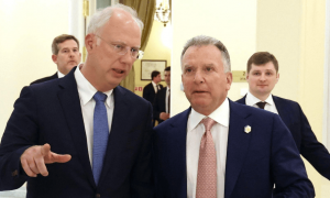 泽连斯基吹牛不打稿，俄罗斯爆红军城实况，怪不得美国催着乌克兰“投降”