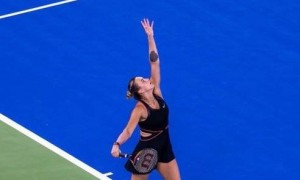 原创 
            总决赛八席全部确定：萨巴伦卡斯瓦泰克领衔，莱巴金娜搭上末班车