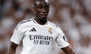 原创 
            功勋悍将伤停6个月！皇马不想等了，或痛下杀手直接解约，太无情