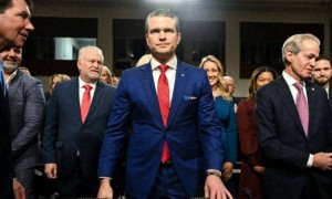 特朗普果然对中国“变脸”，对台湾问题不再谨言慎行？美军火送往岛内，外交部直接把话挑明