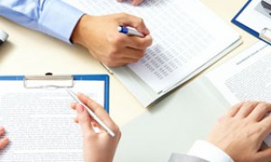 日本前首相批高市言辞越界轻率危险